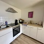 Beautiful 3 Bedroom Townhouse Апартаменты *