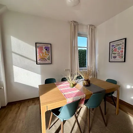 Appartamento Beautiful 3 Bedroom Townhouse
